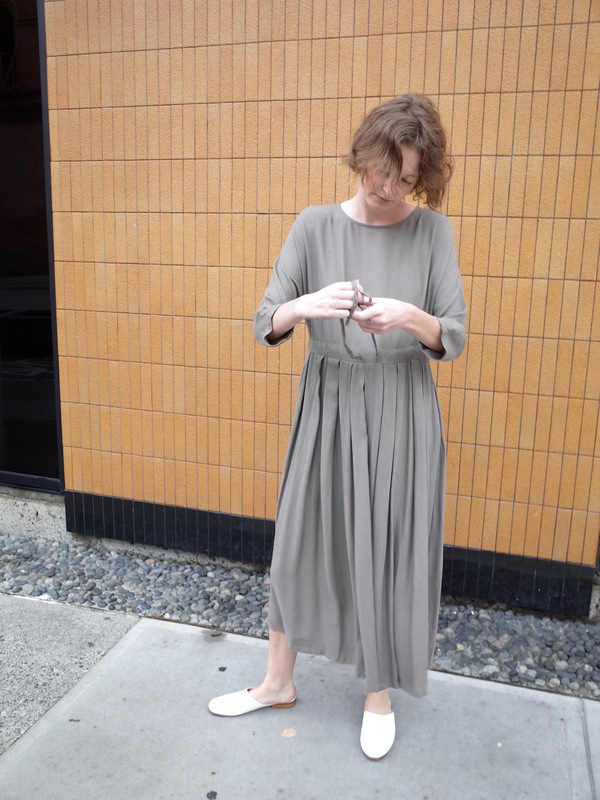Black Crane Pleated Dress Black Crane Pleated Dress