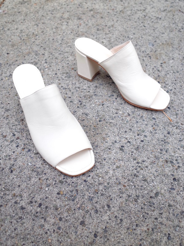 Maryam Nassir Zadeh Penelope Mule Maryam Nassir Zadeh Penelope Mule