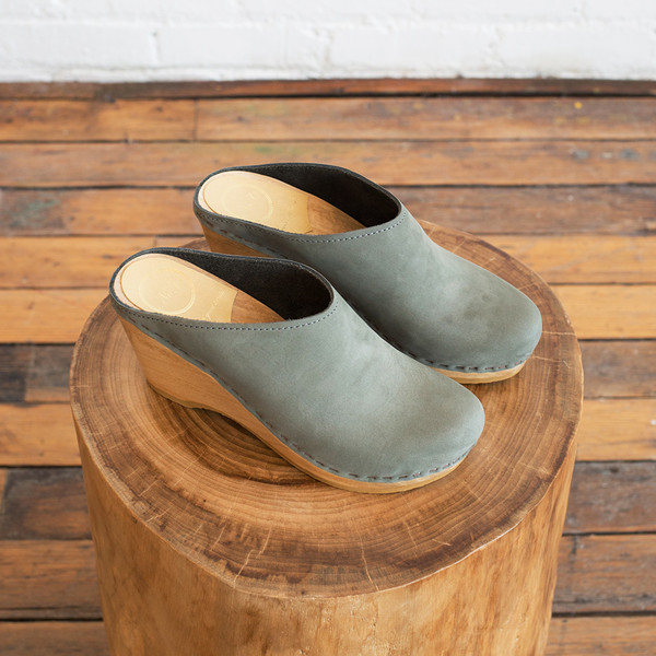 No. 6 New School Wedge No. 6 New School Wedge