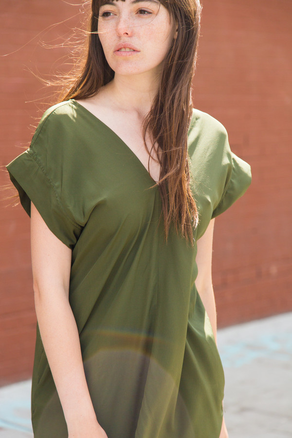 esby banks silk kimono dress in olive esby banks silk kimono dress in olive