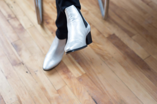 L'Intervalle Gaga Chelsea Boots (Silver) L'Intervalle Gaga Chelsea Boots (Silver)