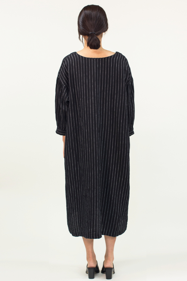Universal Tissu Reversible Linen Dress- Black Universal Tissu Reversible Linen Dress- Black