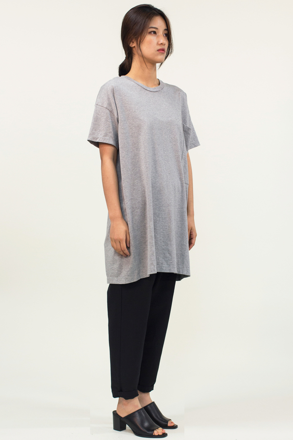Universal Tissu Basic Tee- Gray Universal Tissu Basic Tee- Gray