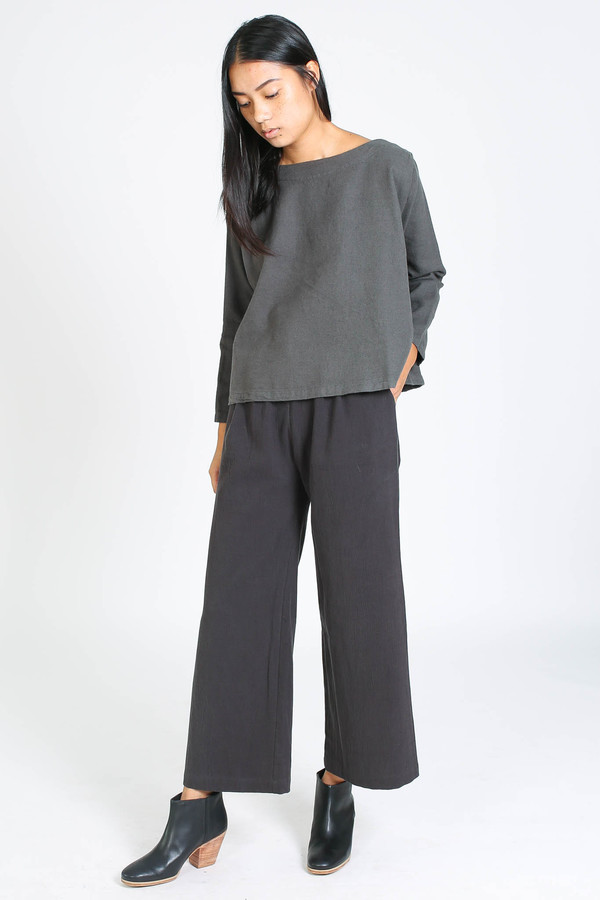 Black Crane Origami top in dark shadow Black Crane Origami top in dark shadow