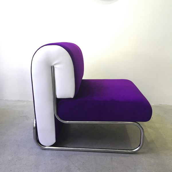 Chrome Tubular Late 1970s Pigment Purple Lounge Chairs Chrome Tubular Late 1970s Pigment Purple Lounge Chairs