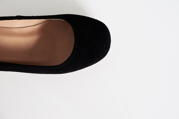 Suede Eleanor Pump - Black Suede Eleanor Pump - Black