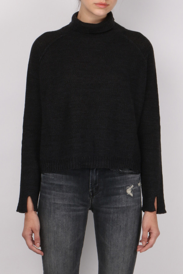 Pomandere Turtle Neck Sweater Pomandere Turtle Neck Sweater