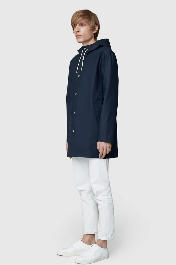 STUTTERHEIM Stockholm Rain Jacket- Navy STUTTERHEIM Stockholm Rain Jacket- Navy