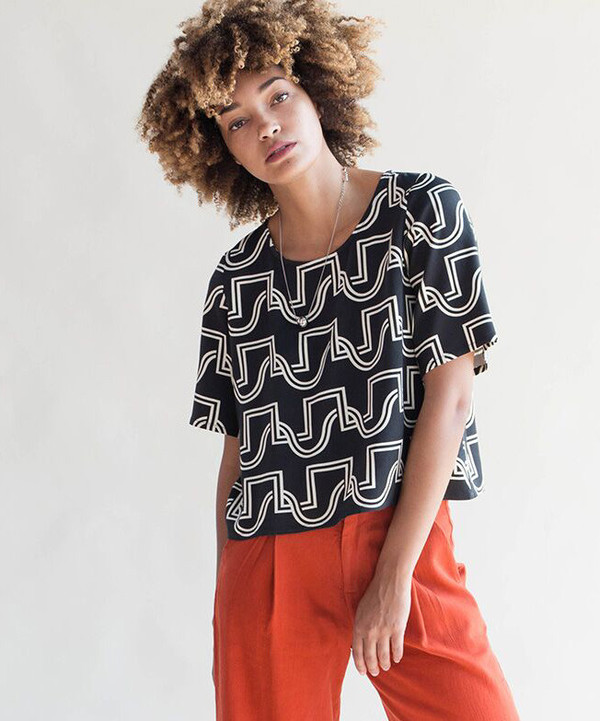 Dusen Dusen Black Duo Wave Yes Tee Dusen Dusen Black Duo Wave Yes Tee