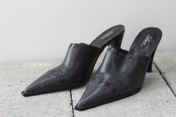 Hey Jude Vintage Leather Pointed Pumps Hey Jude Vintage Leather Pointed Pumps