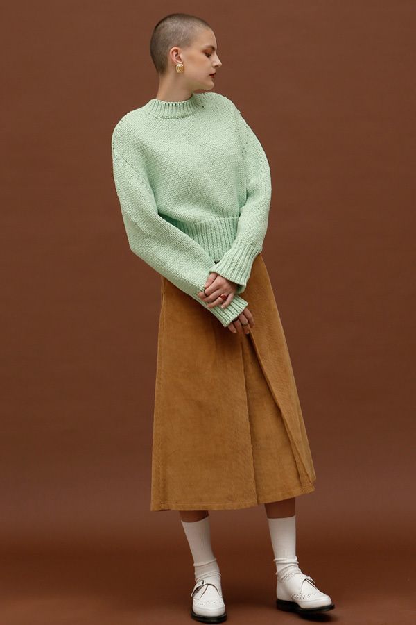 ROCKET LUNCH Twist Cropped Knit- Mint ROCKET LUNCH Twist Cropped Knit- Mint