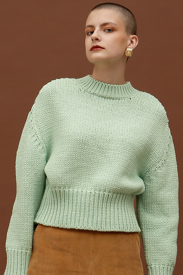 ROCKET LUNCH Twist Cropped Knit- Mint ROCKET LUNCH Twist Cropped Knit- Mint