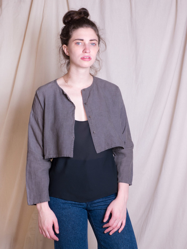 DUO NYC Vintage Linen Cropped Buttondown DUO NYC Vintage Linen Cropped Buttondown