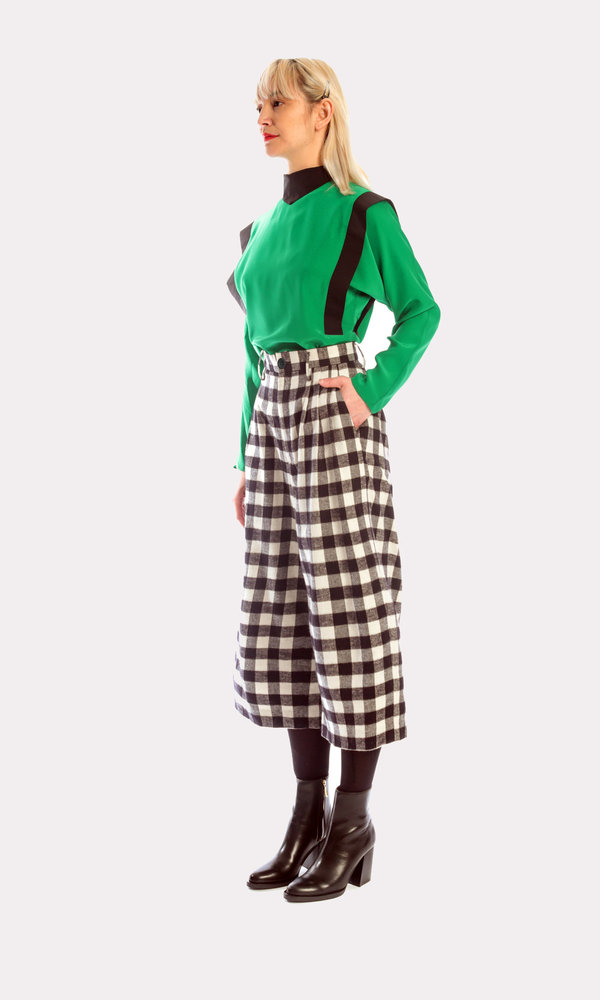 Kurt Lyle Annie Silk Blouse in Kermit Kurt Lyle Annie Silk Blouse in Kermit