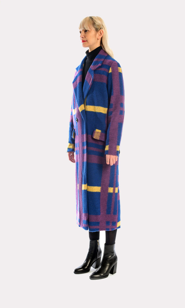 Kurt Lyle Veronique Double Breasted Coat in Oslo Plaid Kurt Lyle Veronique Double Breasted Coat in Oslo Plaid