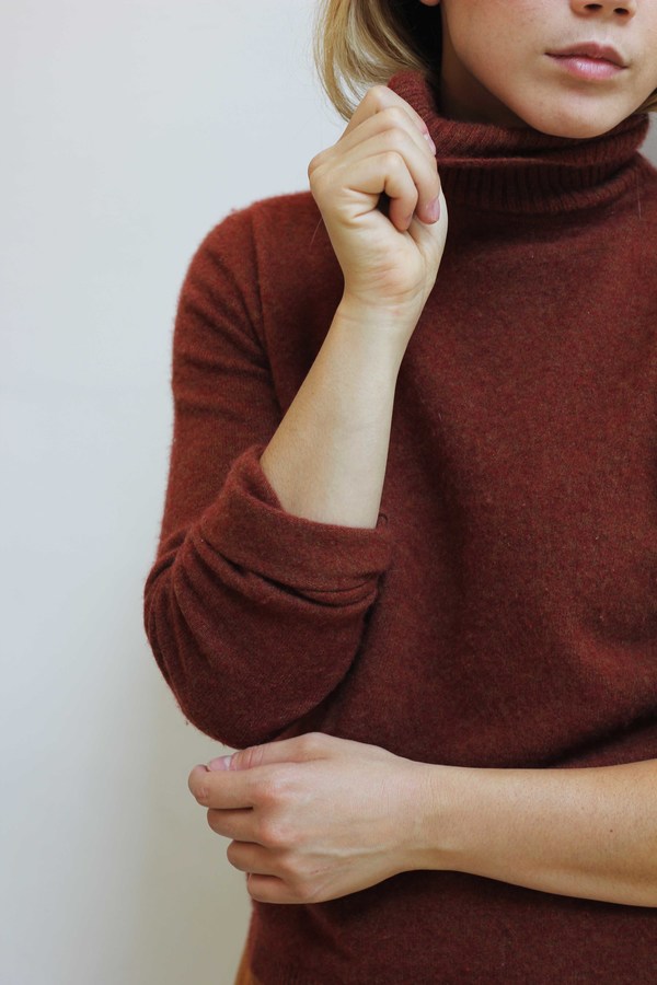 Hey Jude Vintage Cashmere Turtleneck Hey Jude Vintage Cashmere Turtleneck