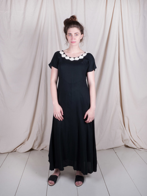Woods Vintage Flower Dress Woods Vintage Flower Dress