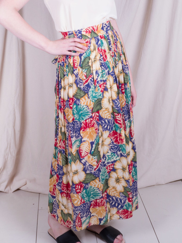 Woods Vintage Floral Wrap Maxi Skirt Woods Vintage Floral Wrap Maxi Skirt