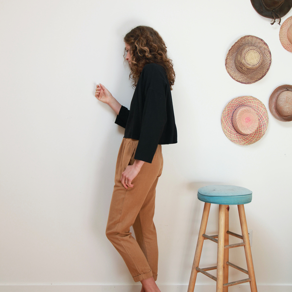 Me & Arrow Drop Shoulder Pullover Black Me & Arrow Drop Shoulder Pullover Black