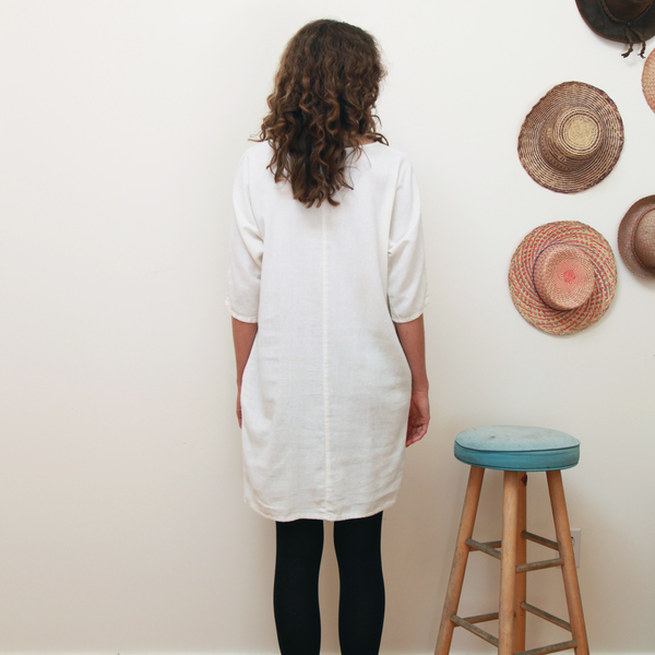 Me & Arrow Dolman 3/4 Sleeve Dress Off White Me & Arrow Dolman 3/4 Sleeve Dress Off White
