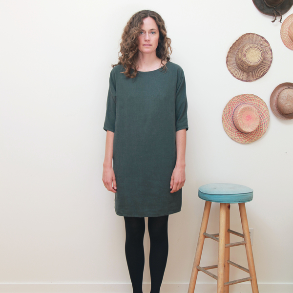 Me & Arrow Dolman 3/4 Sleeve Dress Ivy Me & Arrow Dolman 3/4 Sleeve Dress Ivy
