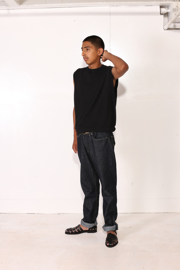 Men's Intentionally Blank CANNA TOP Black Men's Intentionally Blank CANNA TOP Black