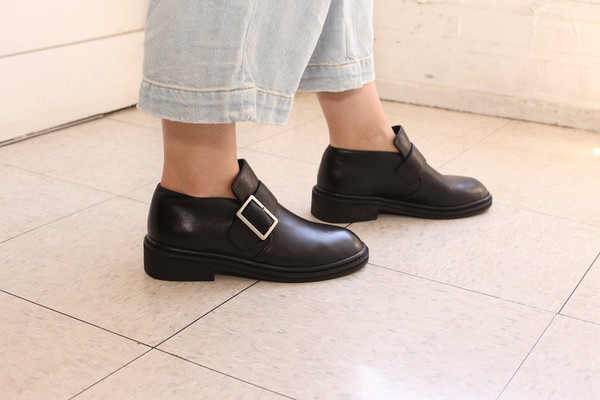 Intentionally Blank SANTI Black Leather Intentionally Blank SANTI Black Leather