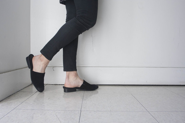 Intentionally Blank TOUCH Black Suede Intentionally Blank TOUCH Black Suede