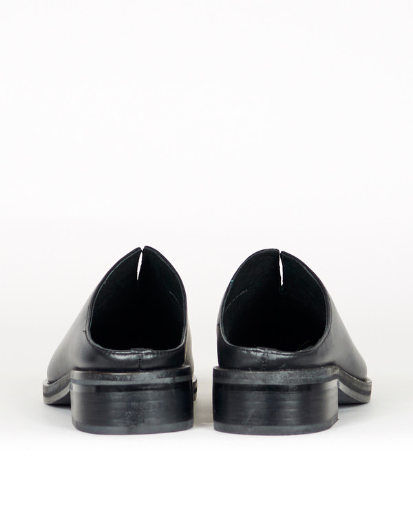 Intentionally Blank Split Mule Black Intentionally Blank Split Mule Black