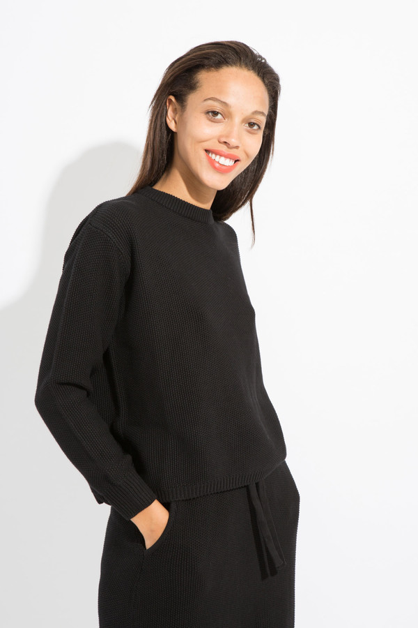 Kowtow Scenic Crew - Black Kowtow Scenic Crew - Black
