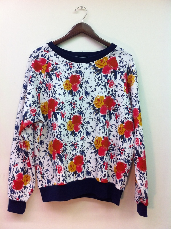 ELEY KISHIMOTO Raglan sweatshirt imprint ELEY KISHIMOTO Raglan sweatshirt imprint
