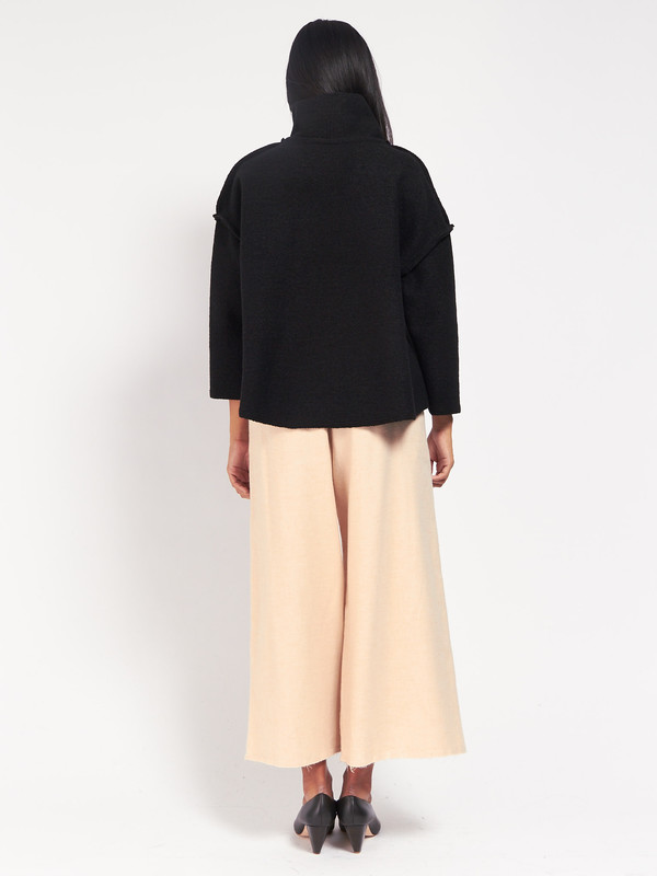 Priory Que Sweater Priory Que Sweater