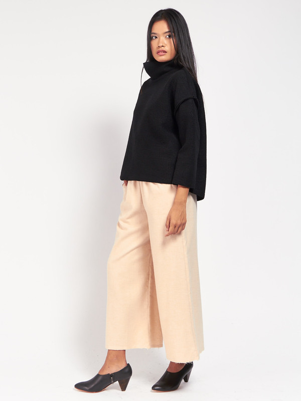 Priory Que Sweater Priory Que Sweater