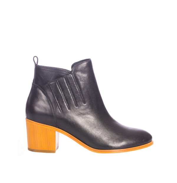 Charlotte Stone Kari Charlotte Stone Kari