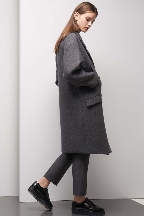 LOOKAST Oversized Double Breasted Wool Coat- Gray LOOKAST Oversized Double Breasted Wool Coat- Gray