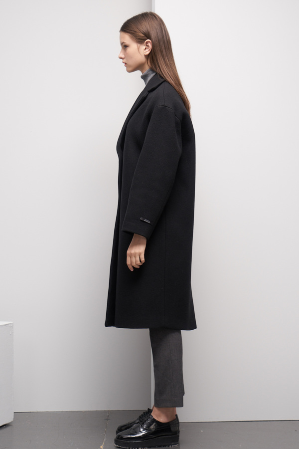 LOOKAST Oversized Single Breasted Coat- Black LOOKAST Oversized Single Breasted Coat- Black