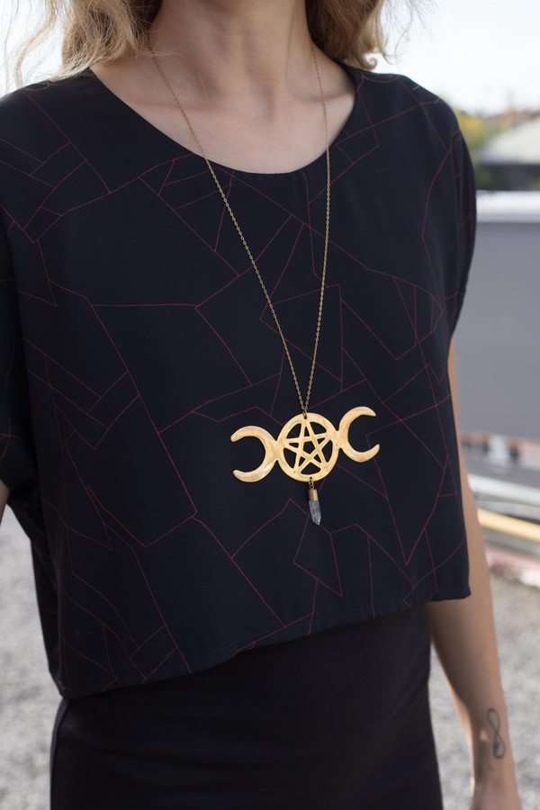 Goldeen Witchy Woman Necklace Goldeen Witchy Woman Necklace