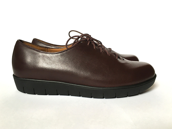 HOPP Burgundy Essential Oxford HOPP Burgundy Essential Oxford