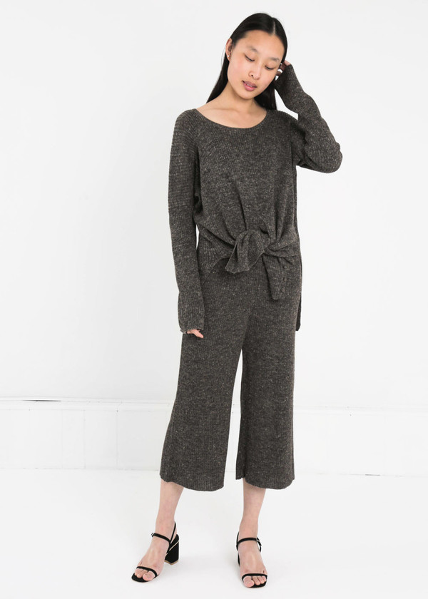 Kordal Dark Grey Evelyn Sweater Kordal Dark Grey Evelyn Sweater