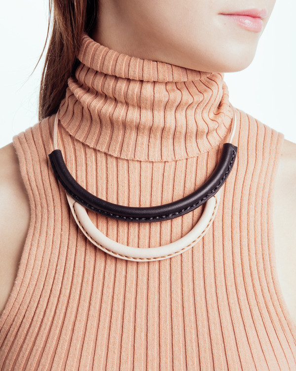 Crescioni Arc Necklace Crescioni Arc Necklace