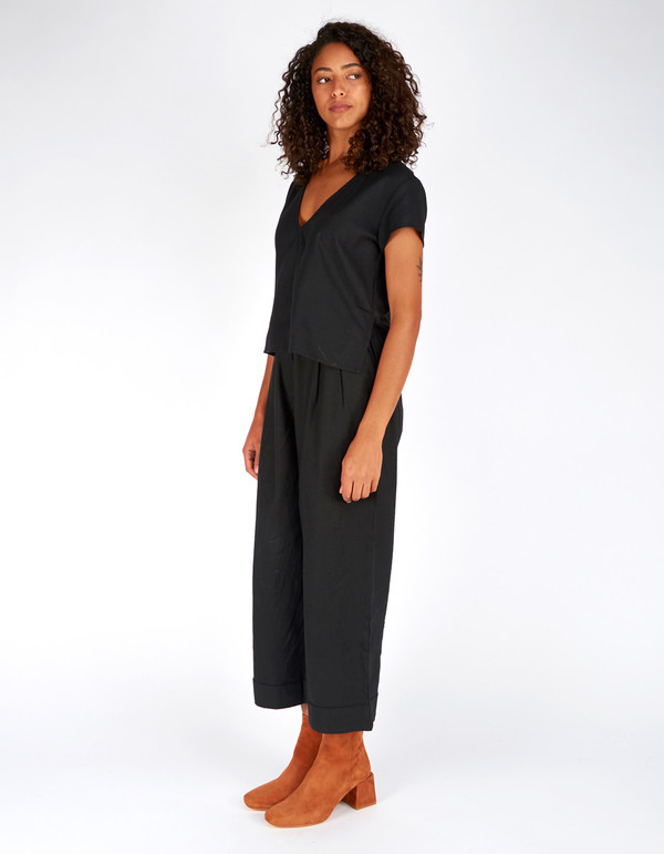 Ali Golden Raw Silk V-Neck Top Black Ali Golden Raw Silk V-Neck Top Black