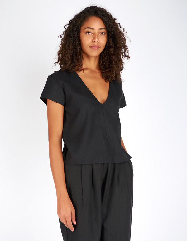 Ali Golden Raw Silk V-Neck Top Black Ali Golden Raw Silk V-Neck Top Black