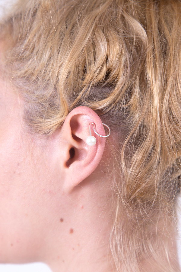FAUX/Real I Can Hear You Ear Cuff FAUX/Real I Can Hear You Ear Cuff