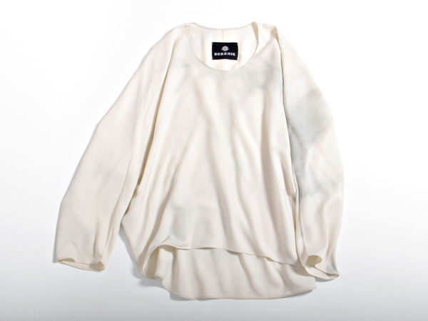 Berenik Oversized Sheepcloud Print Top Berenik Oversized Sheepcloud Print Top