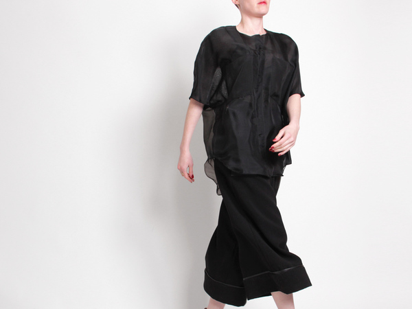 Berenik Oversized Pocket Top - Black Berenik Oversized Pocket Top - Black