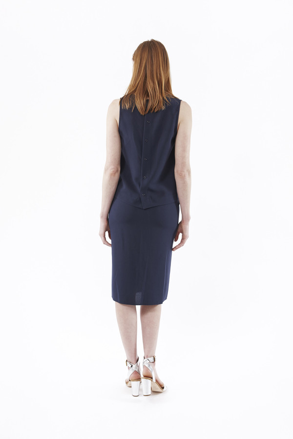 Jenni Kayne Crepe Tie Skirt in Navy Jenni Kayne Crepe Tie Skirt in Navy