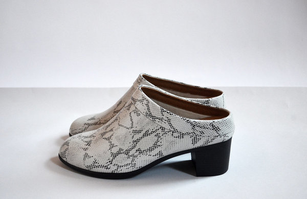 HOPP Collared Mule - 5 Colors HOPP Collared Mule - 5 Colors