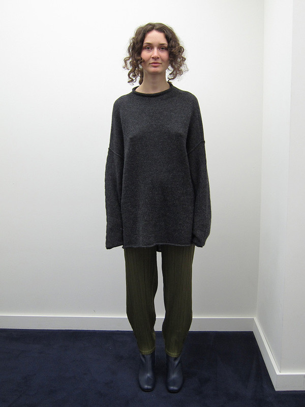 Oversized Rollneck, Dark Charcoal Oversized Rollneck, Dark Charcoal