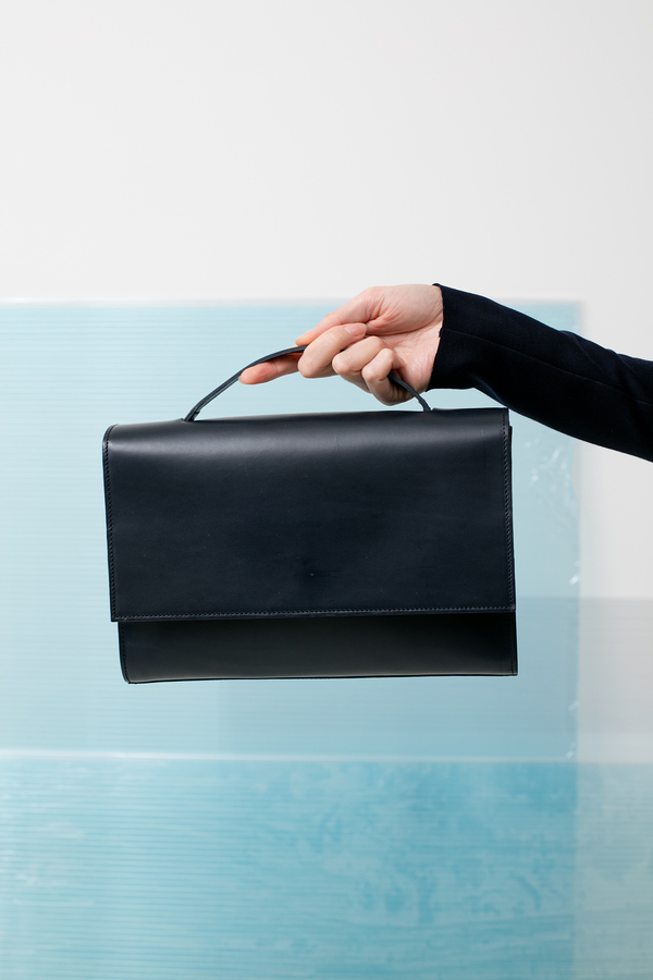 Vere Verto Capia Clutch - black Vere Verto Capia Clutch - black
