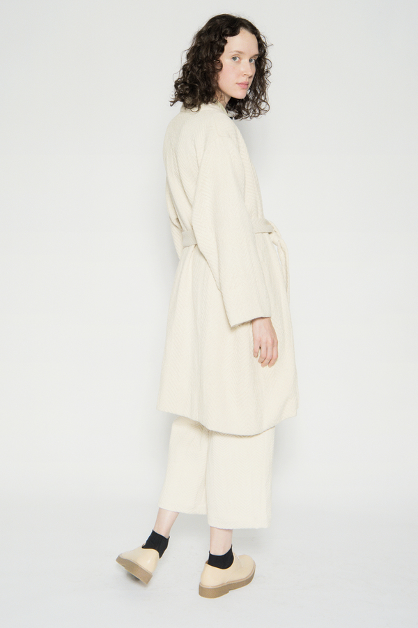 WRAY Mantle Robe Coat WRAY Mantle Robe Coat